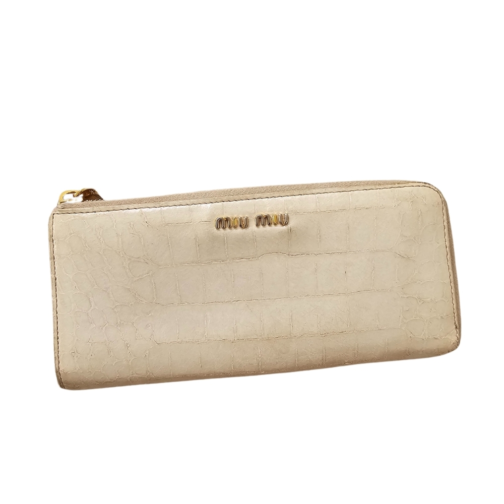 MIU MIU LONG WALLET BEIGE EMBOSSED CROC
